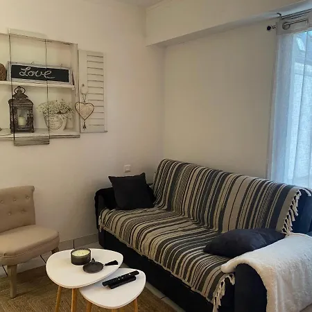 Apartamento - Studio 2 Personnes A 50m De La Plage *